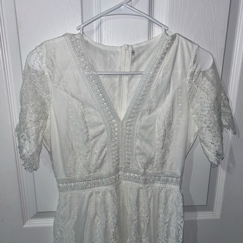 Elegant White Lace Dress
